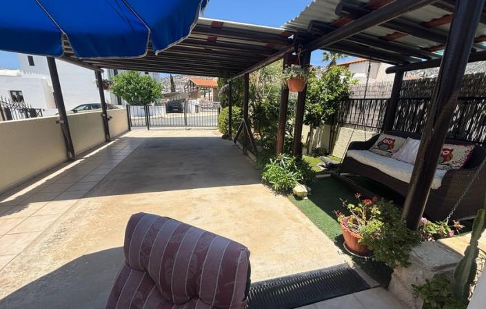 Image No.21-2 Bed Townhouse for sale