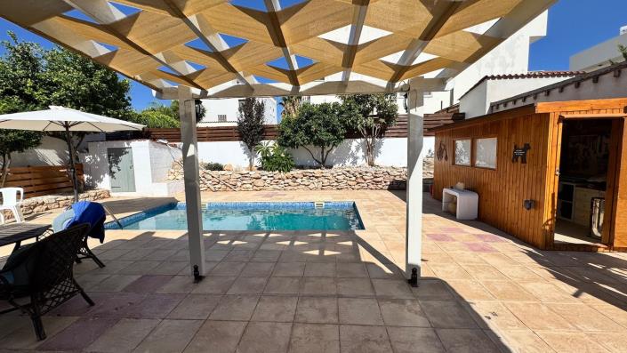 Image No.18-2 Bed Bungalow for sale