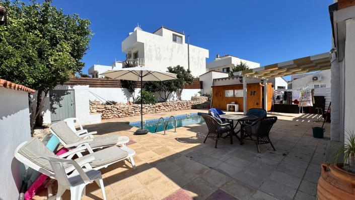 Image No.19-2 Bed Bungalow for sale