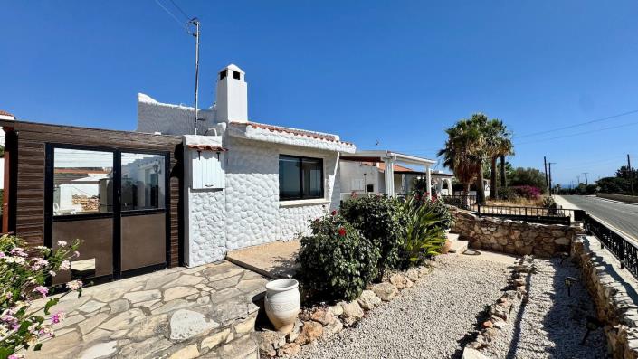 Image No.29-2 Bed Bungalow for sale