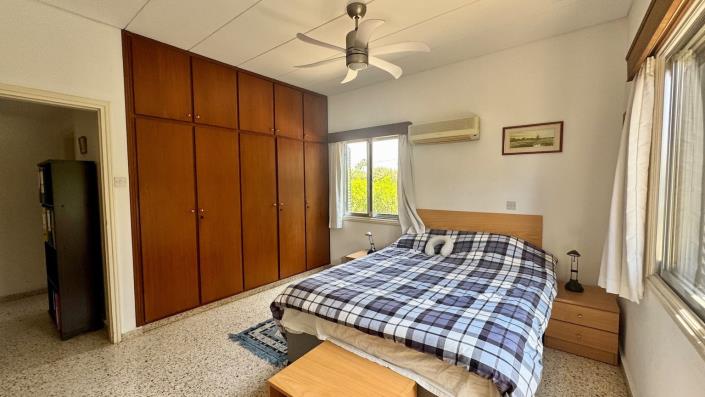 Image No.8-2 Bed Bungalow for sale