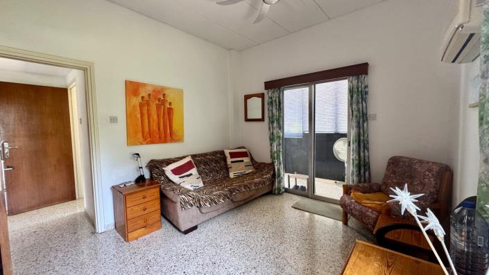 Image No.17-2 Bed Bungalow for sale