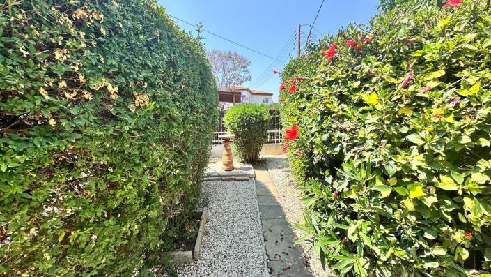 Image No.23-2 Bed Bungalow for sale