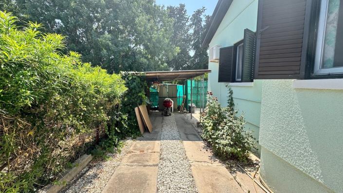 Image No.26-2 Bed Bungalow for sale