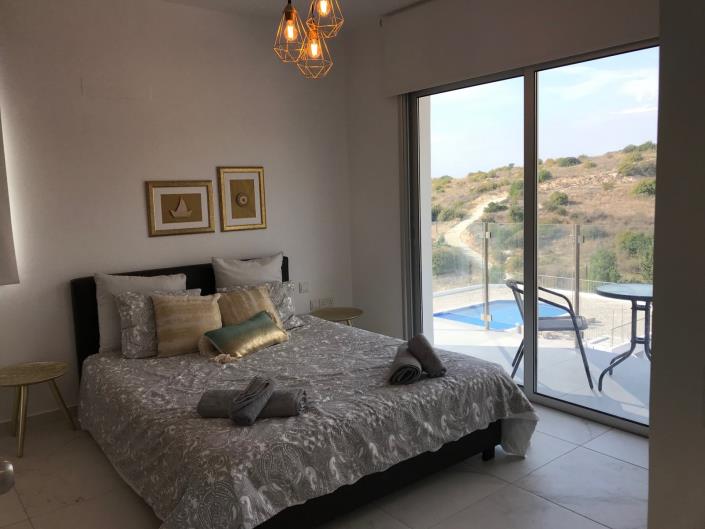 Image No.8-4 Bed Villa for sale