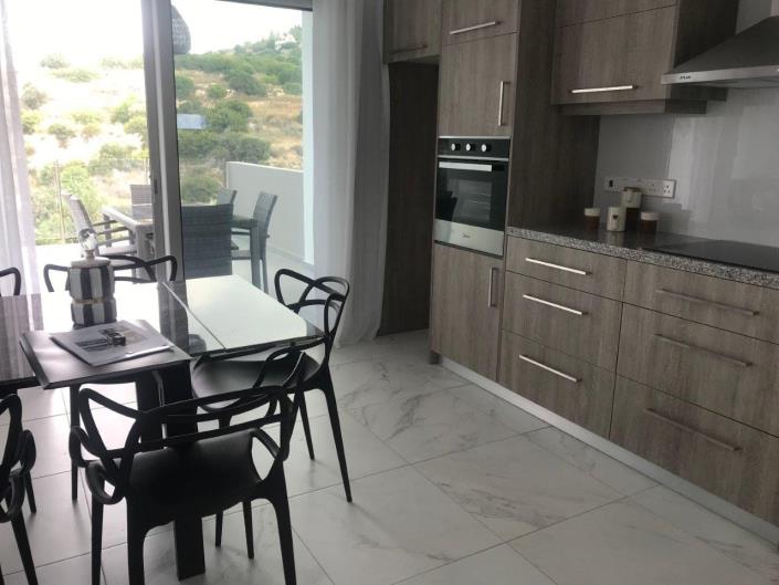 Image No.2-4 Bed Villa for sale