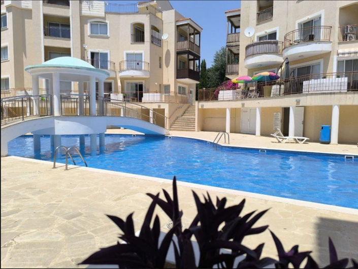 Image No.8-2 Bed Townhouse for sale