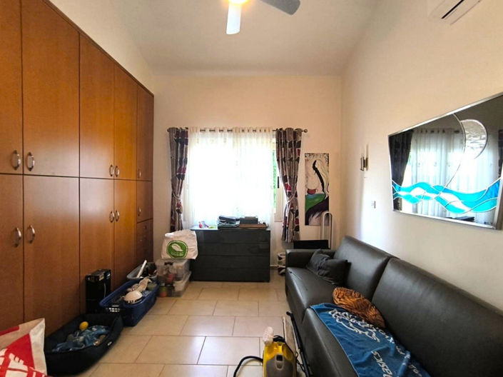 Image No.20-3 Bed Bungalow for sale