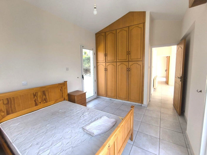 Image No.20-3 Bed Villa for sale