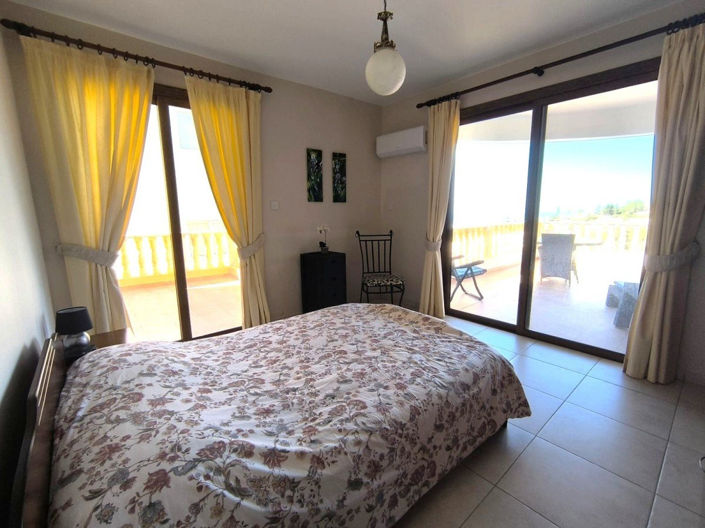 Image No.11-4 Bed Villa for sale