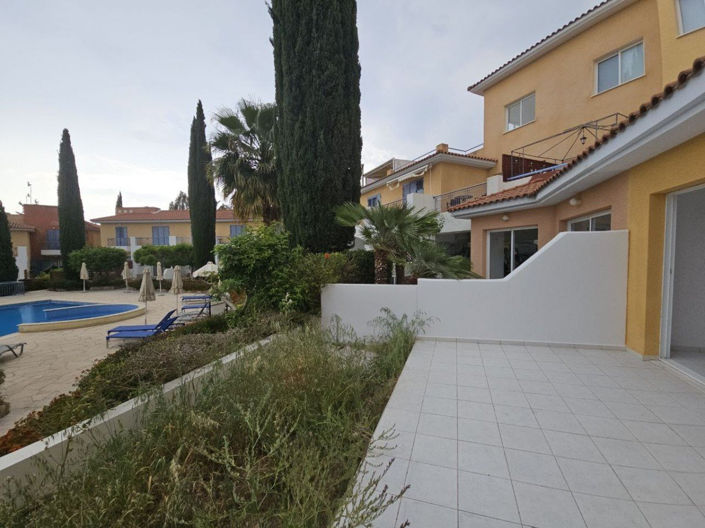 Image No.15-2 Bed Property for sale