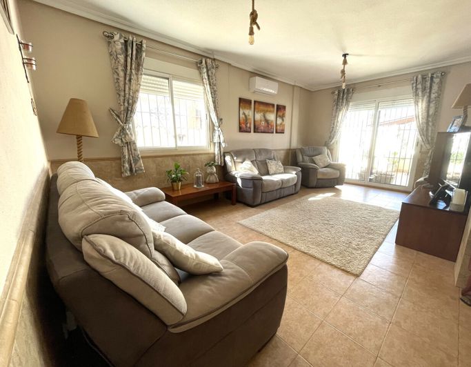 Image No.10-4 Bed Villa for sale