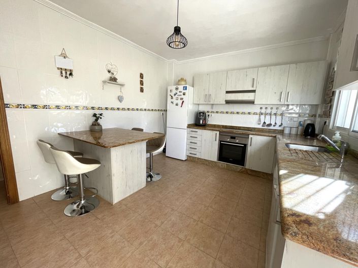 Image No.11-4 Bed Villa for sale