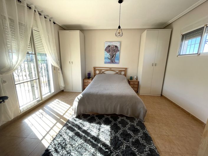 Image No.14-4 Bed Villa for sale