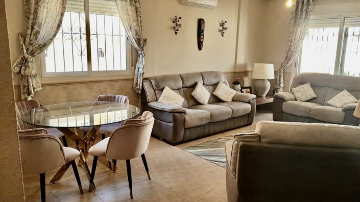 Image No.8-4 Bed Villa for sale