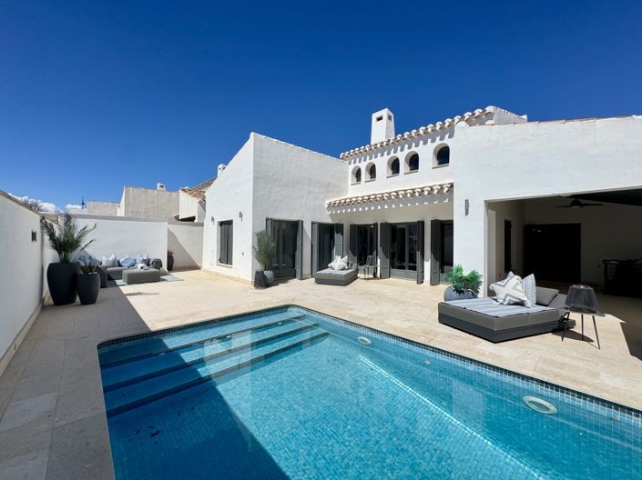 Image No.32-3 Bed Villa for sale