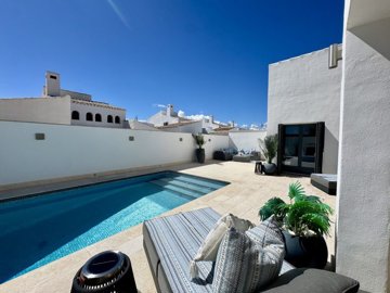 2720-villa-for-sale-in-el-valle-golf-resort-9