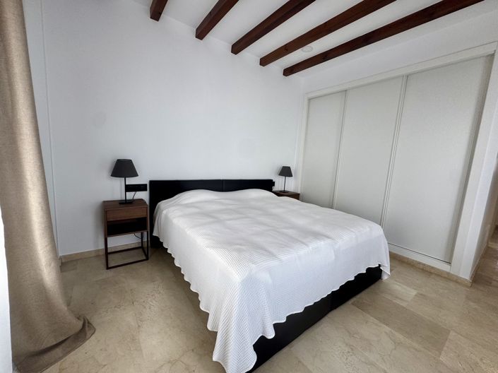 Image No.15-3 Bed Villa for sale