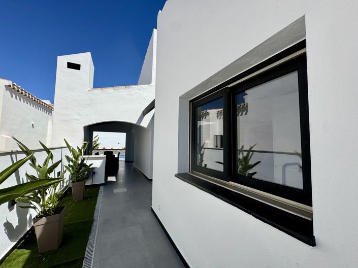 Image No.27-3 Bed Villa for sale