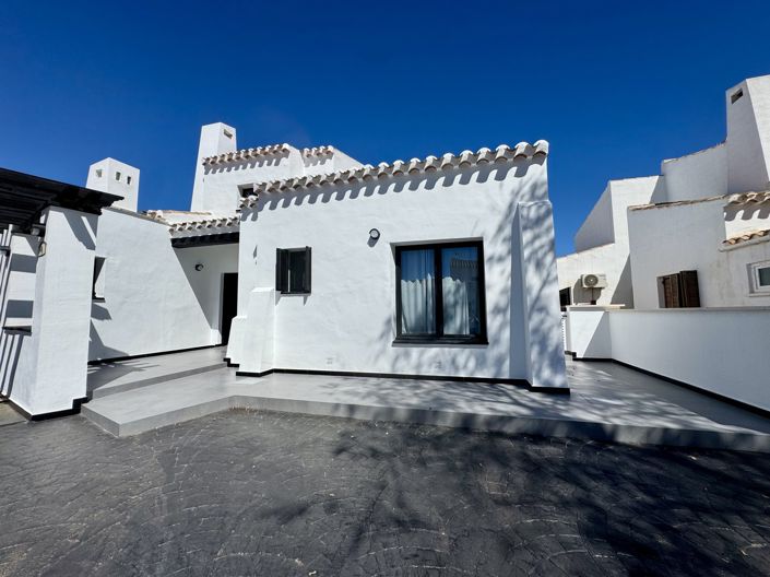 Image No.31-3 Bed Villa for sale