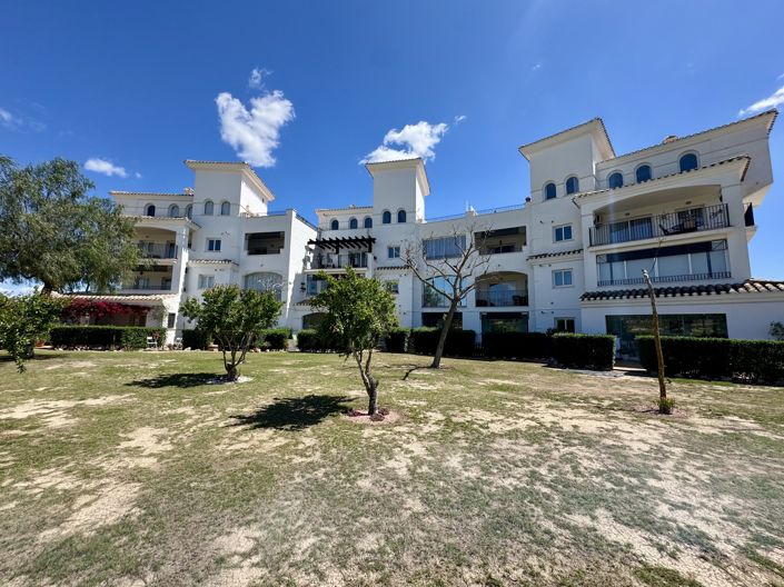 Image No.20-2 Bed Apartment for sale