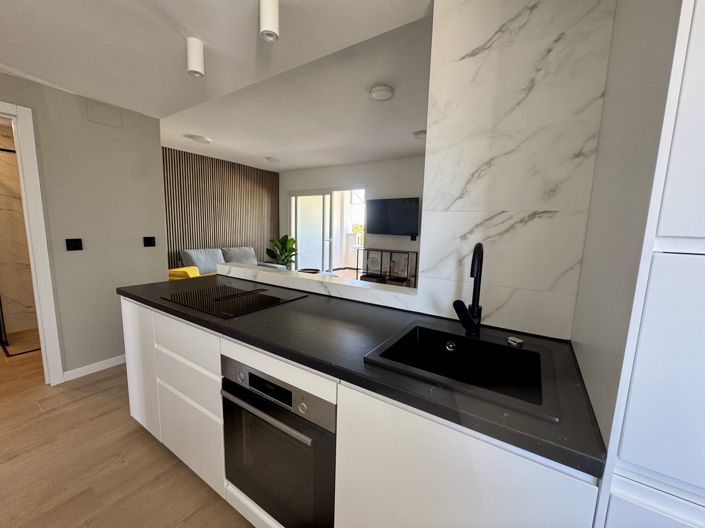 Image No.7-2 Bed Apartment for sale