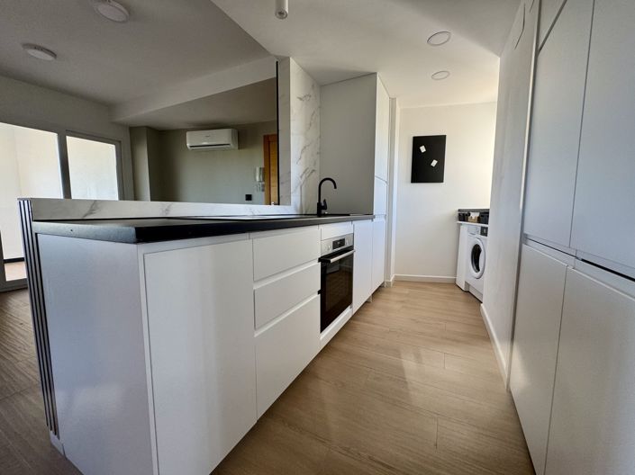 Image No.8-2 Bed Apartment for sale