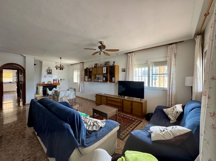 Image No.8-5 Bed Villa for sale