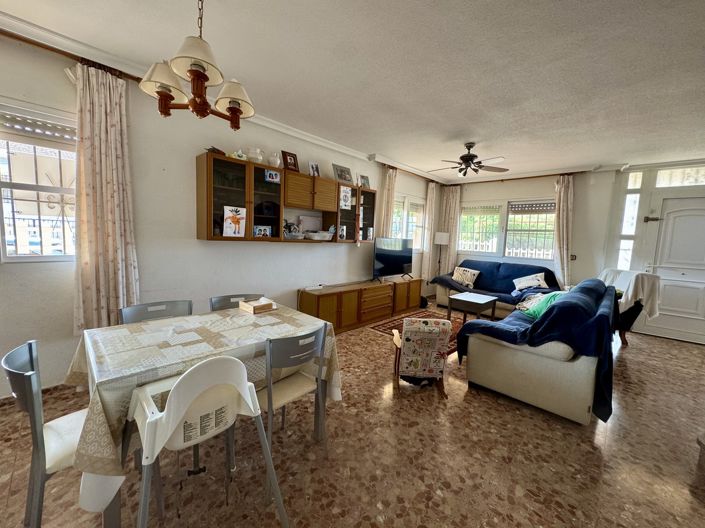 Image No.9-5 Bed Villa for sale