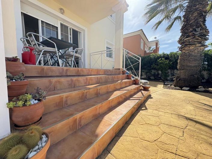 Image No.15-2 Bed Villa for sale