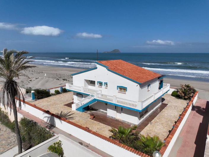 Image No.2-Villa de 6 chambres à vendre à La Manga del Mar Menor