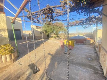 bc04713ea2f4da81024cxlarge