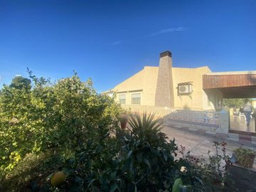 810d5760f182bd8902d5xlarge