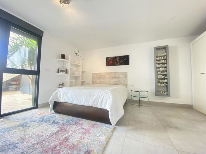 Image No.39-4 Bed Villa for sale