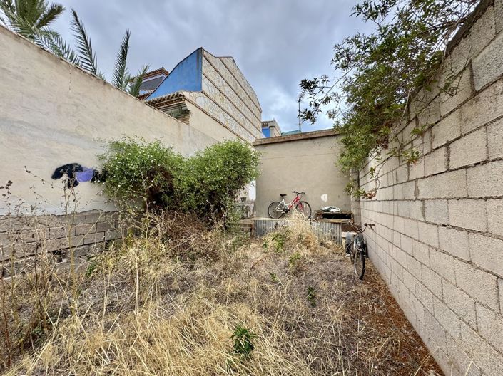 Image No.3-3 Bed Country House for sale