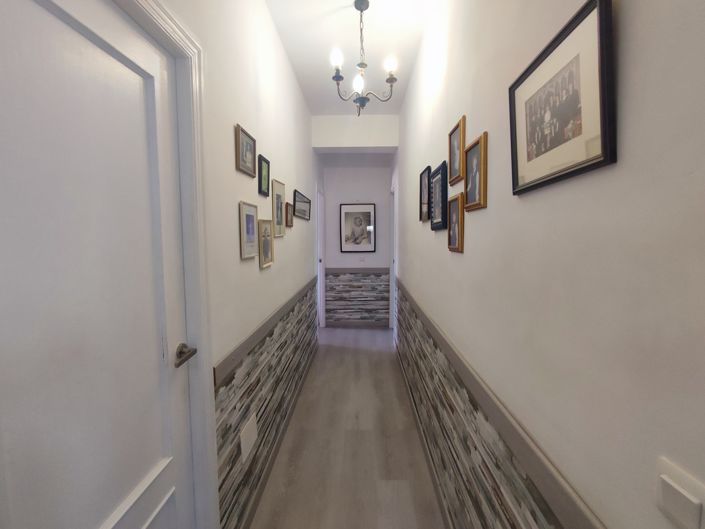 Image No.27-5 Bed Villa for sale