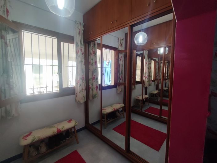 Image No.36-5 Bed Villa for sale