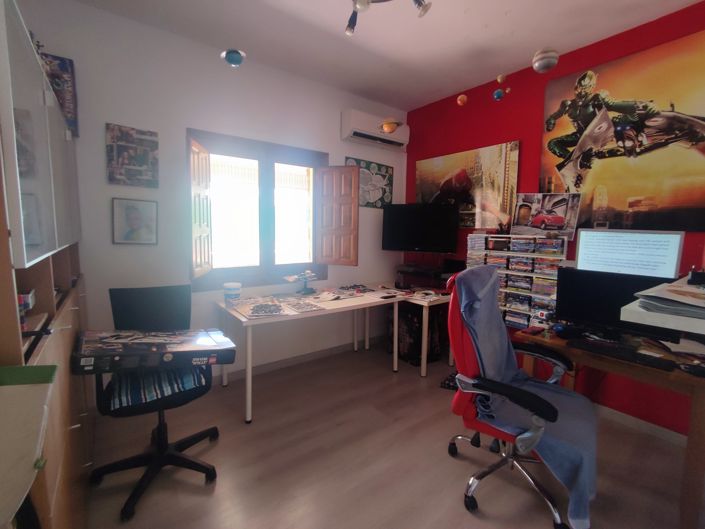 Image No.41-5 Bed Villa for sale