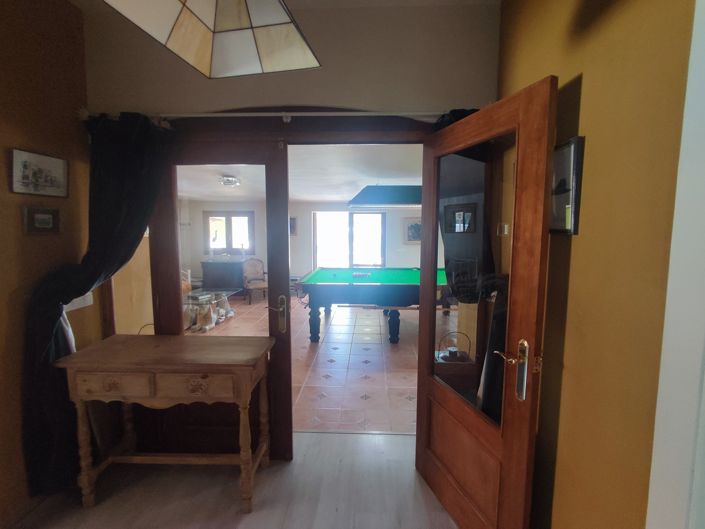 Image No.45-5 Bed Villa for sale