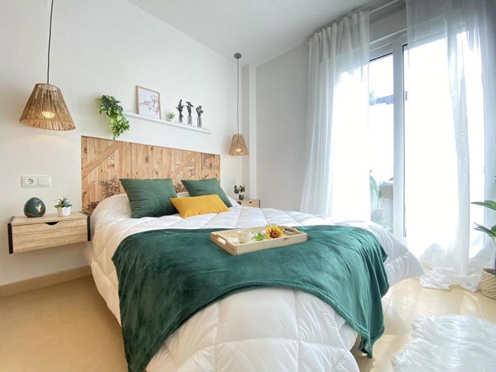 Image No.18-2 Bed Apartment for sale