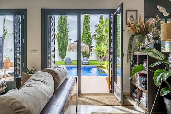 Image No.24-5 Bed Villa for sale