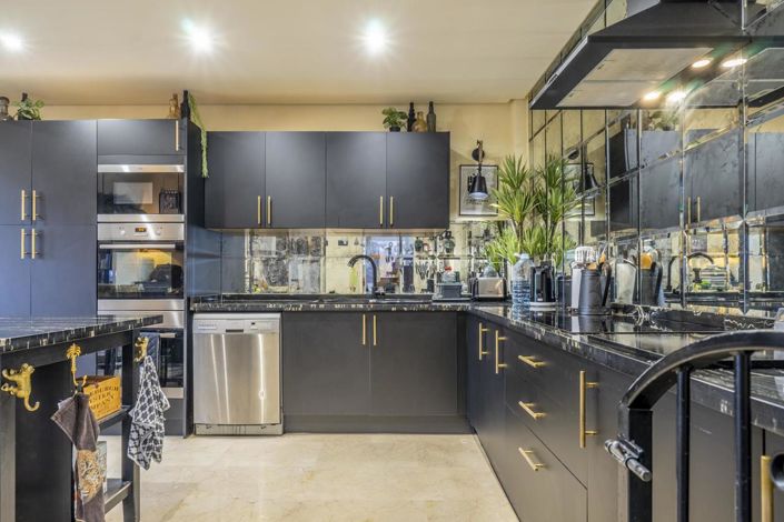 Image No.30-5 Bed Villa for sale