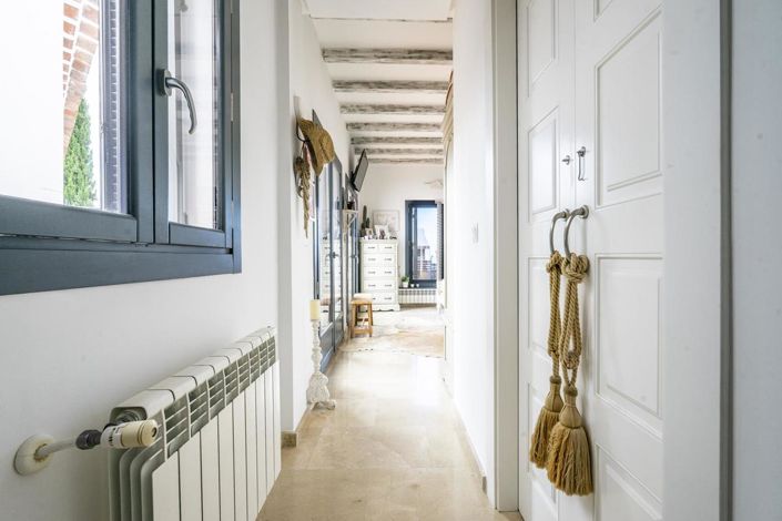 Image No.37-5 Bed Villa for sale