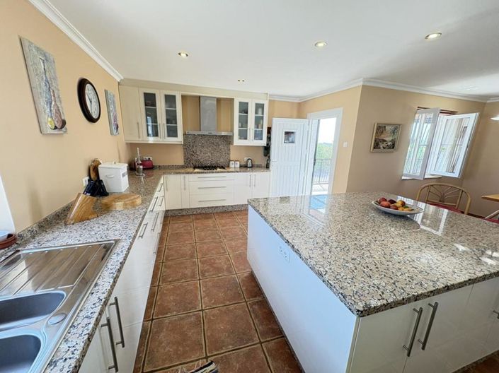 Image No.26-4 Bed Finca for sale