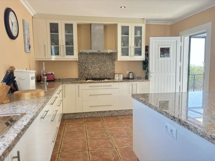 Image No.27-4 Bed Finca for sale