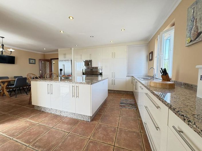 Image No.28-4 Bed Finca for sale