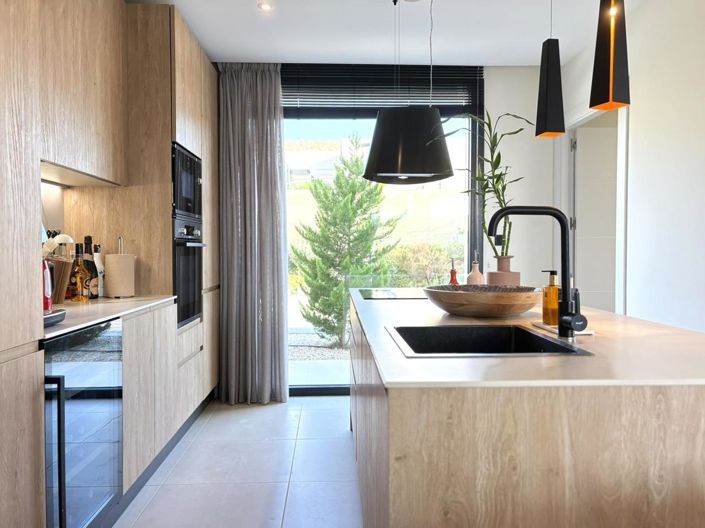 Image No.19-4 Bed Villa for sale