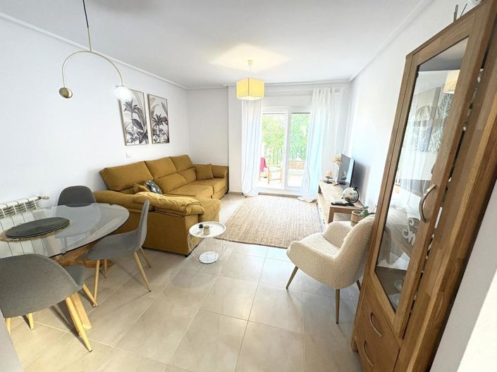 Image No.8-2 Bed Apartment for sale