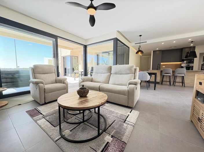 Image No.18-2 Bed Villa for sale