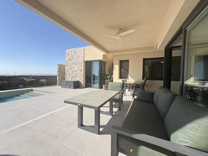 Image No.40-2 Bed Villa for sale